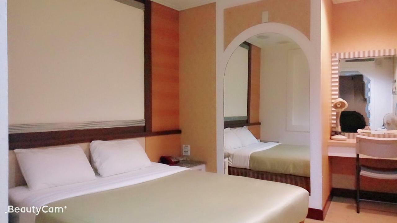 Tainan Takatama Hotel Exterior foto